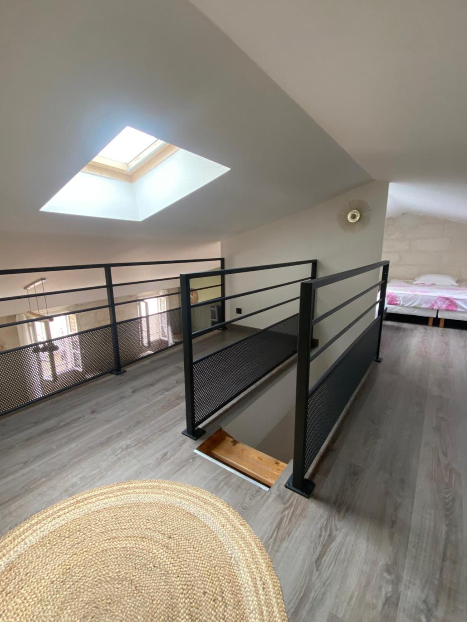 Loft Spacieux Au Coeur Des Remparts D'Aigues-Mortes Exterior foto